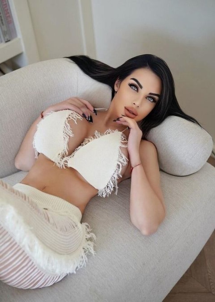 Индивидуалка Карина фото № 2 в городе Вязьма